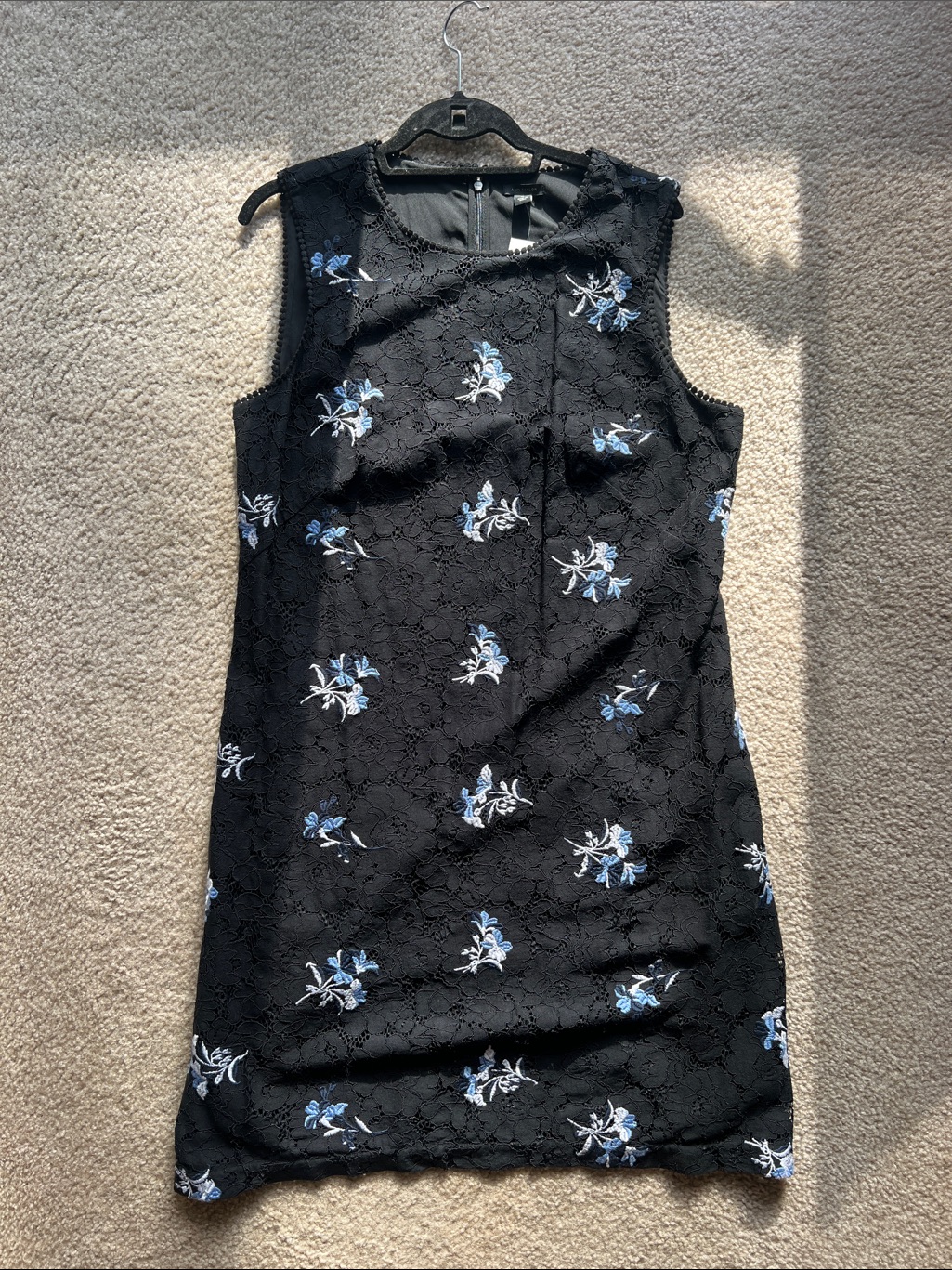 Ann Taylor - Black Lace Shift Dress With Floral Embroidery - Size 14 - Nwt